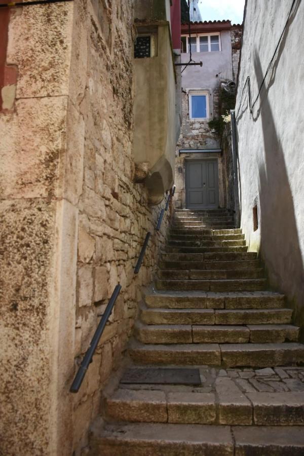 Apartamento Modern Stairs Rovinj Exterior foto