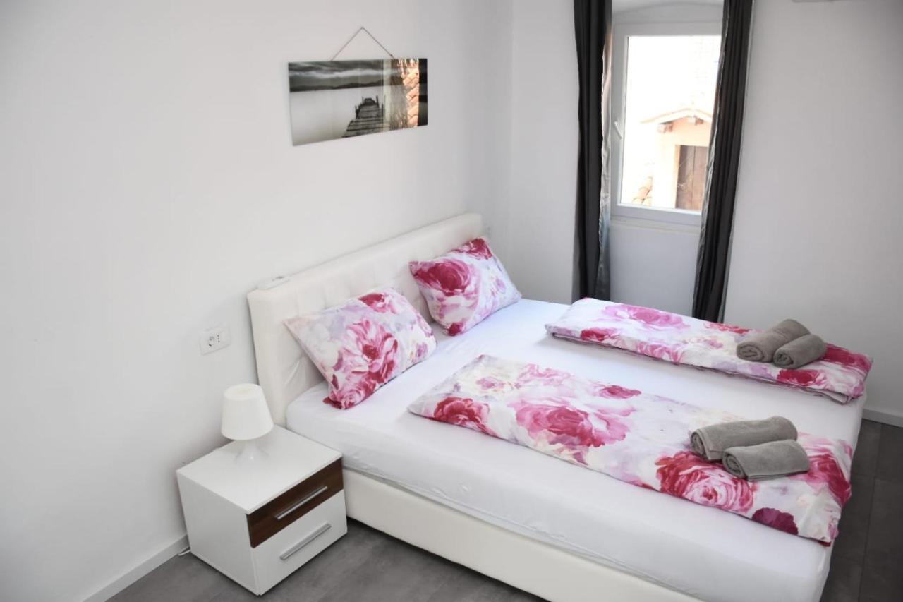 Apartamento Modern Stairs Rovinj Exterior foto