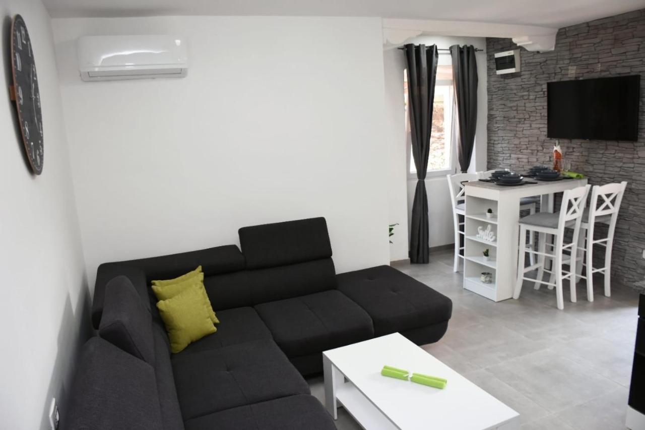 Apartamento Modern Stairs Rovinj Exterior foto